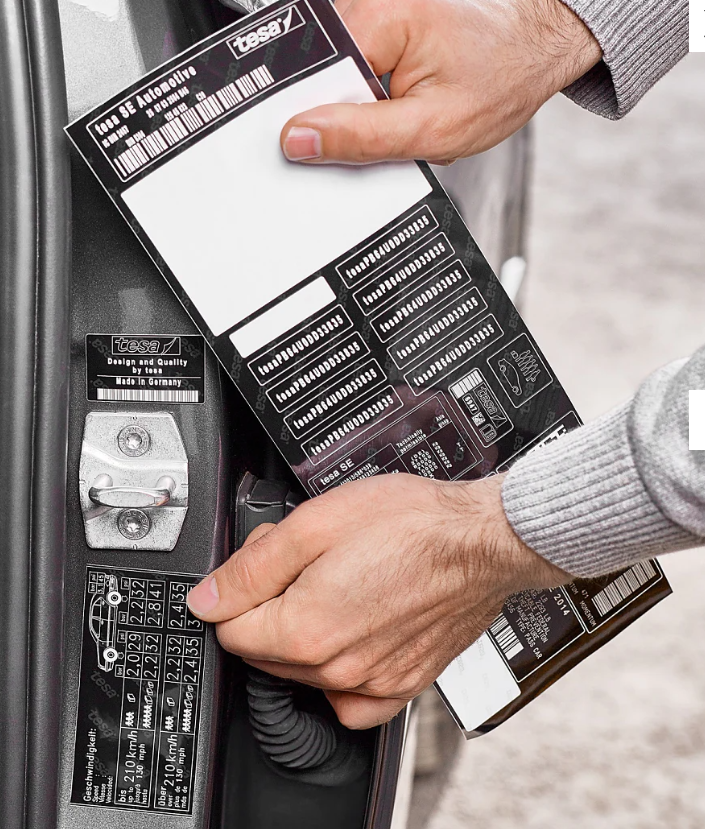  二維碼標簽如何實現高速模切？| 卷對卷激光模切一體機解決方案